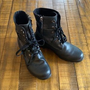 Sorel combat boots